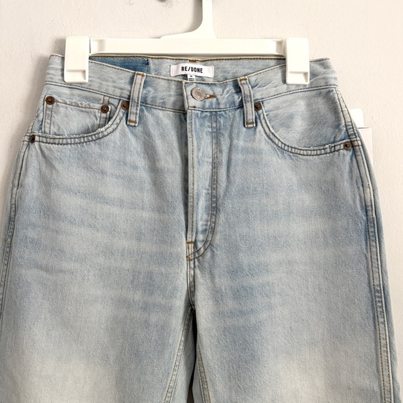 NEW RE/DONE 90s High Rise Loose Jeans in Bleach Destroy Women's Size 26 Straight - Picture 3 of 11